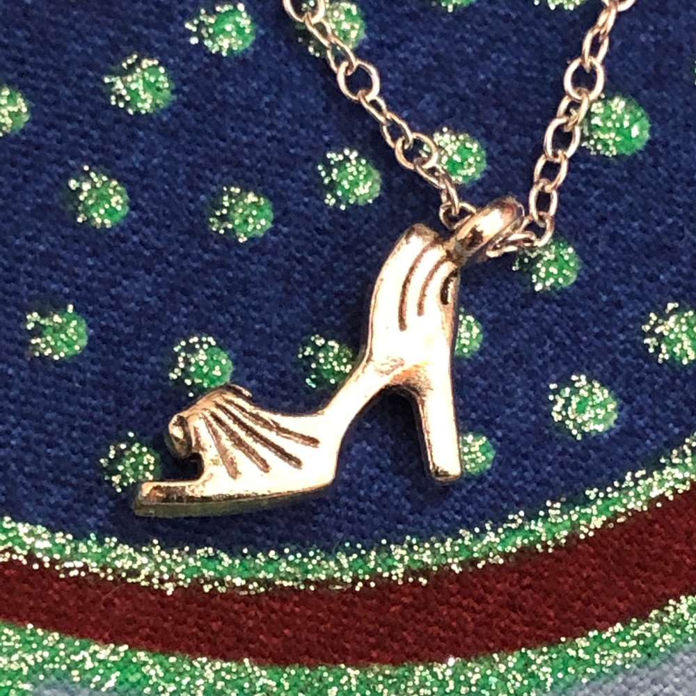 Bundle 3 necklaces for $20
Lady Shoe - Necklace